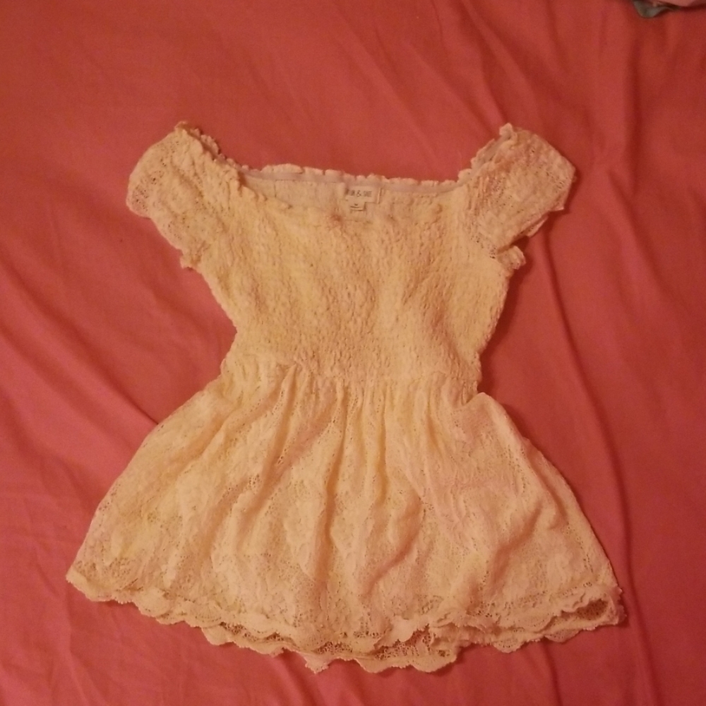 Pretty lace top
